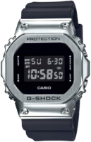 Casio Miesten kello GM-5600-1ER G-Shock LCD/Muovi
